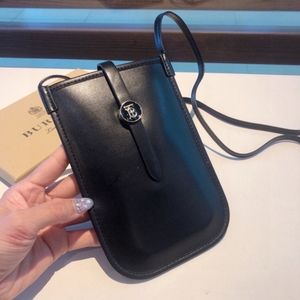 Burberry change cell phone bag